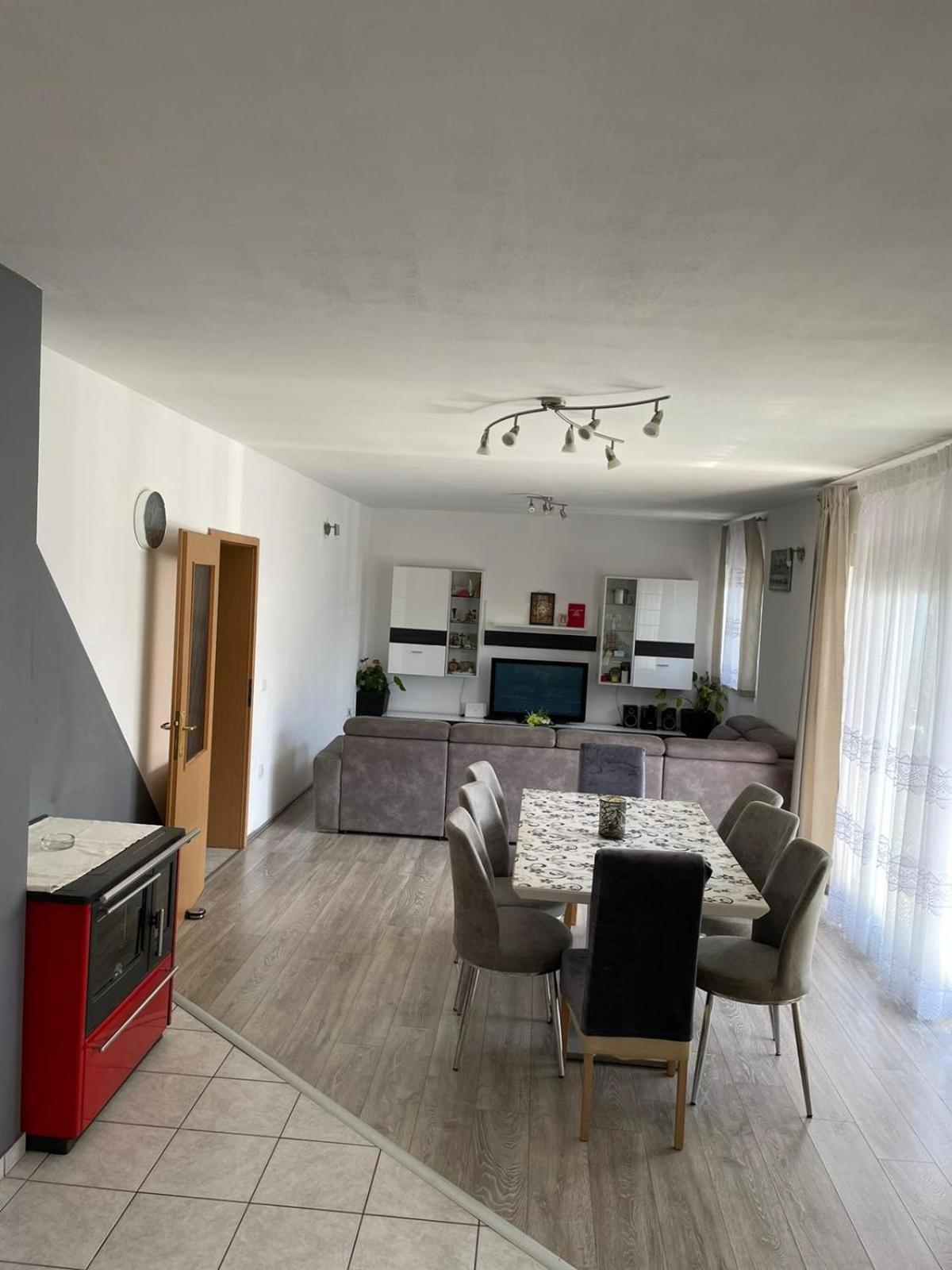 Apartman Mia Kastela Exterior photo